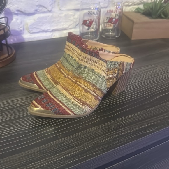 Multicolor Woven Women's heeled mules - Picture 4 of 7